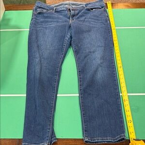 Old Navy Women's Straight Leg Blue Jeans